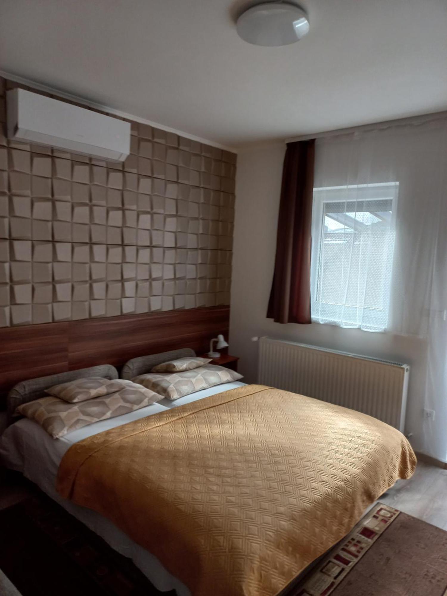Boglarka Vendeghaz Apartment Mosonmagyarovar Phòng bức ảnh