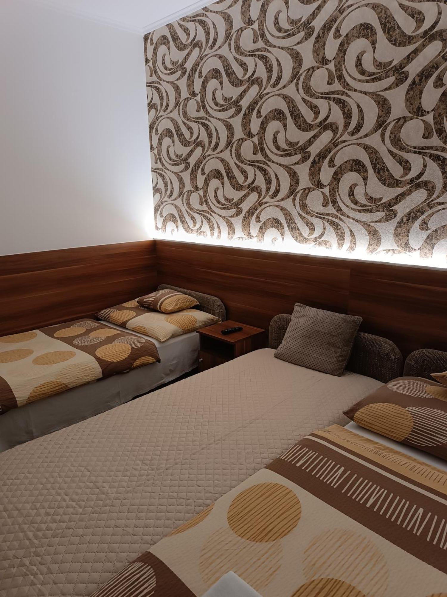 Boglarka Vendeghaz Apartment Mosonmagyarovar Ngoại thất bức ảnh