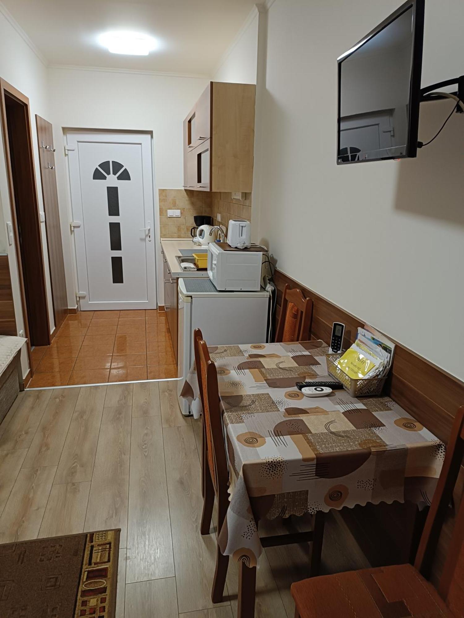 Boglarka Vendeghaz Apartment Mosonmagyarovar Ngoại thất bức ảnh